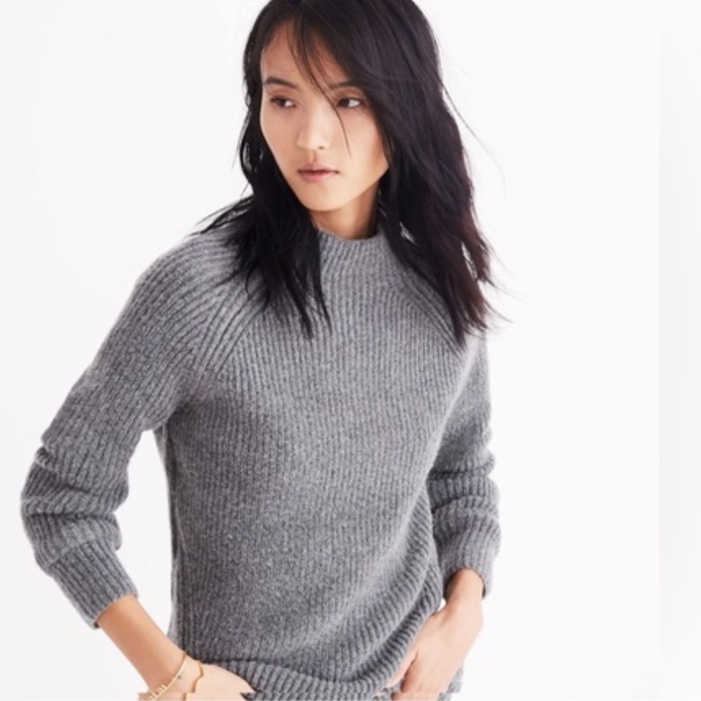 Madewell mock neck gray sweater. Size S